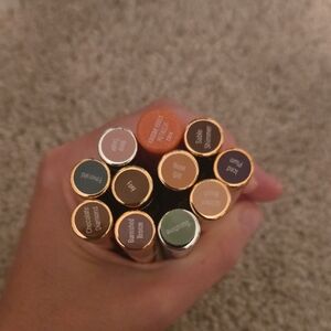 Assorted Eyeshadow Set - Multiple Shades